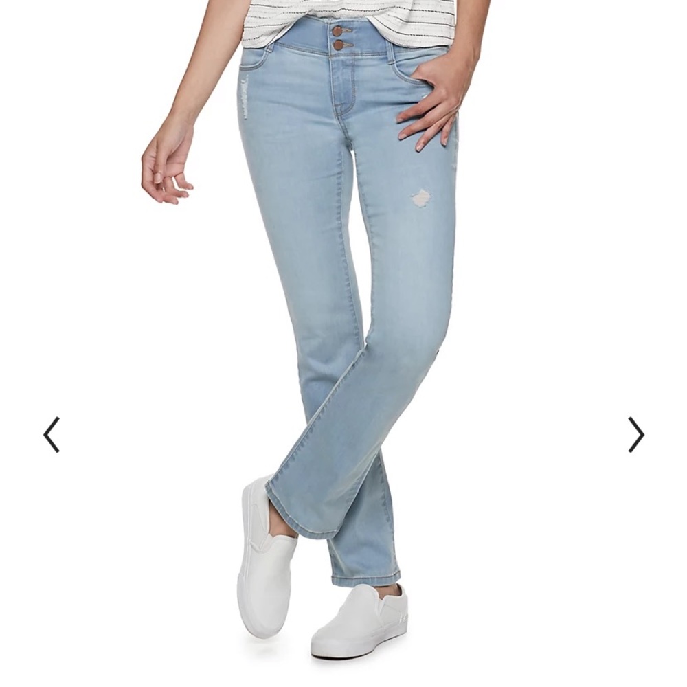 3/$25🦋Tummy Control Midrise Bootcut Jean